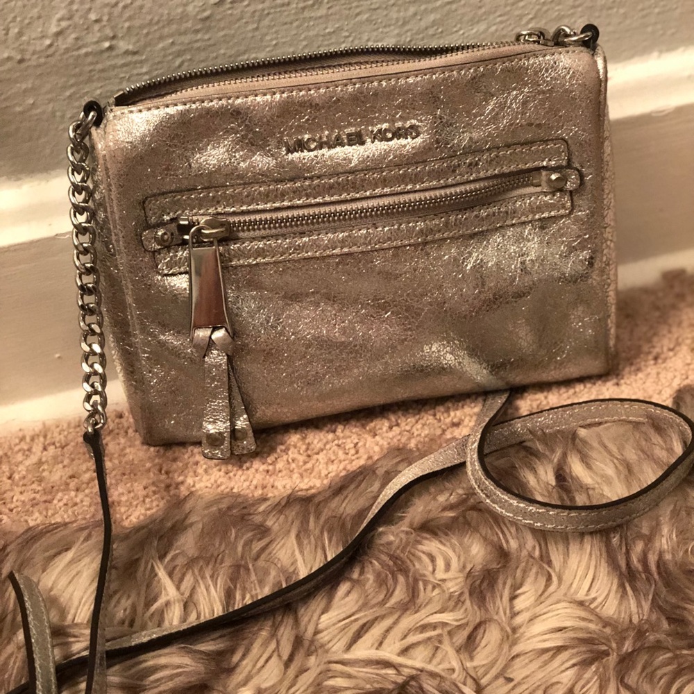 Michael Kors Purse - Picture 2 of 6